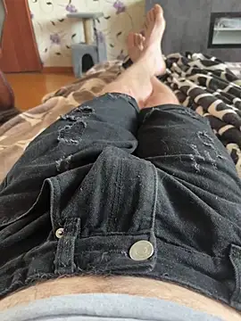 Snapshot of red_red00 chatting on March 10, 2026, 7:12 am red red00 online show from March 10, 2026, 7:12 am