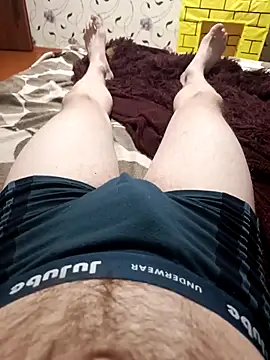 red red00 online show from March 20, 2025, 6:20 pm