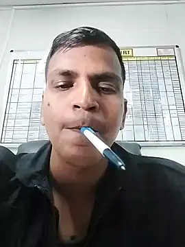 Snapshot of Nzfl97 chatting on February 10, 2025, 8:53 am Nzfl97 online show from February 10, 2025, 8:53 am