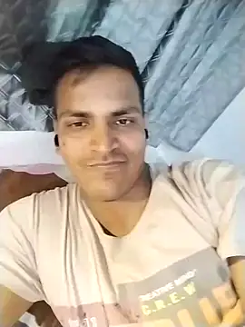 Snapshot of Nzfl97 chatting on February 16, 2025, 3:38 pm Nzfl97 online show from February 16, 2025, 3:38 pm