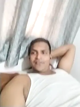 Snapshot of Nzfl97 chatting on February 18, 2025, 8:16 am Nzfl97 online show from February 18, 2025, 8:16 am