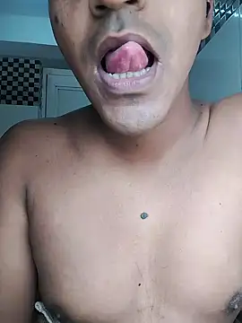 Snapshot of Nzfl97 chatting on February 19, 2025, 6:22 am Nzfl97 online show from February 19, 2025, 6:22 am