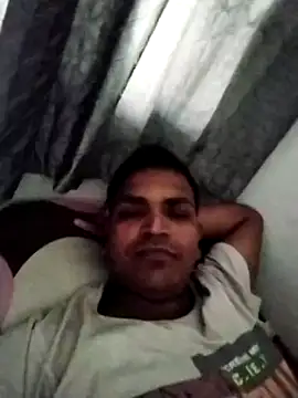 Snapshot of Nzfl97 chatting on February 12, 2025, 9:10 am Nzfl97 online show from February 12, 2025, 9:10 am