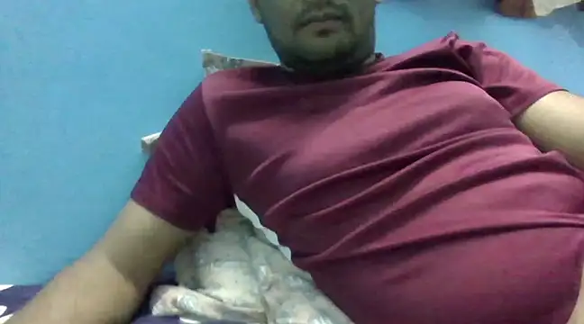 Snapshot of NiceBoy9099 chatting on December 26, 2024, 10:48 am NiceBoy9099 online show from December 26, 2024, 10:48 am