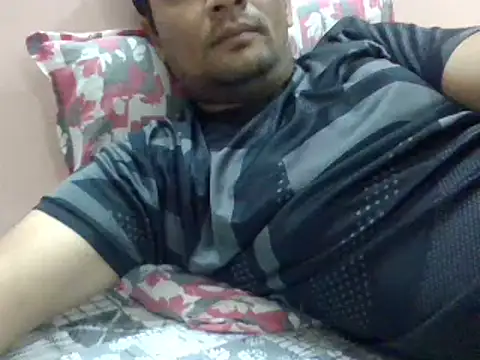 Snapshot of NiceBoy9099 chatting on January 3, 2025, 1:02 pm NiceBoy9099 online show from January 3, 2025, 1:02 pm