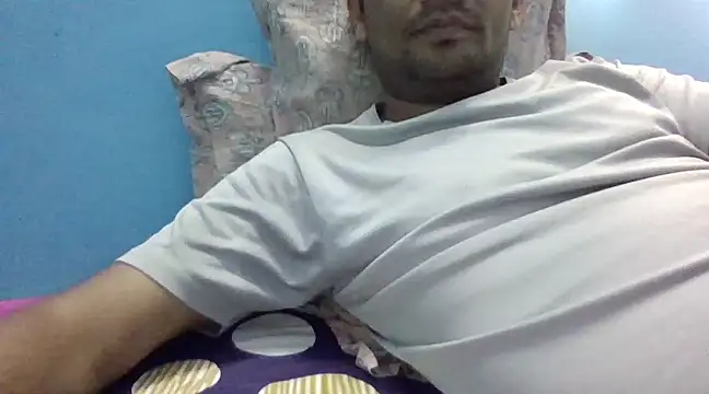 Snapshot of NiceBoy9099 chatting on March 9, 2025, 9:24 am NiceBoy9099 online show from March 9, 2025, 9:24 am