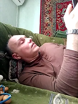 Snapshot of Pineapple04 chatting on February 8, 2026, 11:19 am Pineapple04 online show from February 8, 2026, 11:19 am