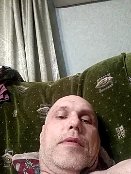 Snapshot of Pineapple04 chatting on March 11, 2026, 4:56 pm Pineapple04 online show from March 11, 2026, 4:56 pm