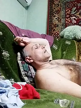 Pineapple04 online show from March 8, 2025, 8:35 pm