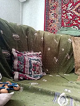 Snapshot of Pineapple04 chatting on February 24, 2026, 7:09 am Pineapple04 online show from February 24, 2026, 7:09 am