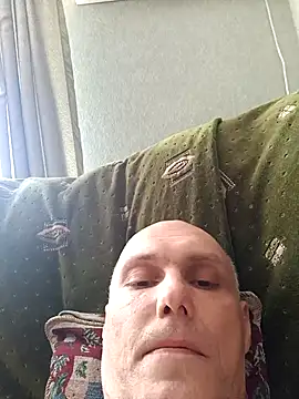 Snapshot of Pineapple04 chatting on March 8, 2026, 8:50 am Pineapple04 online show from March 8, 2026, 8:50 am