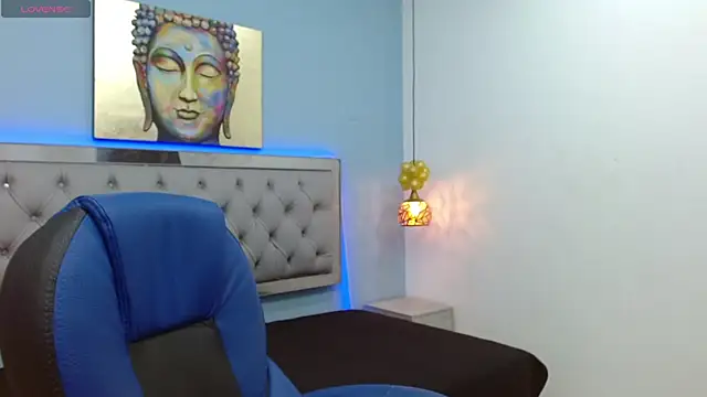 Xavii18 online show from February 27, 2025, 1:17 pm