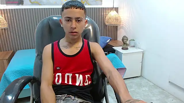 Xavii18 online show from November 20, 2025, 2:07 pm