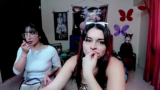 Snapshot of jeyloveebony chatting on November 11, 2025, 2:12 pm jeyloveebony online show from November 11, 2025, 2:12 pm