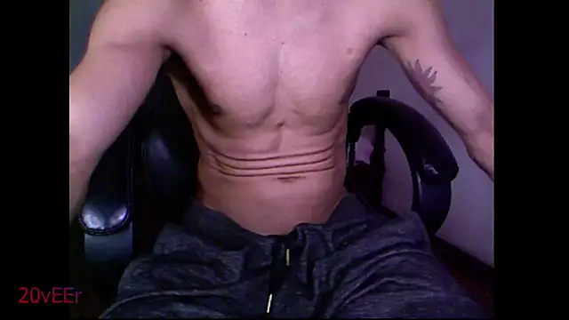 Snapshot of 20vEEr chatting on March 21, 2026, 6:56 pm 20vEEr online show from March 21, 2026, 6:56 pm