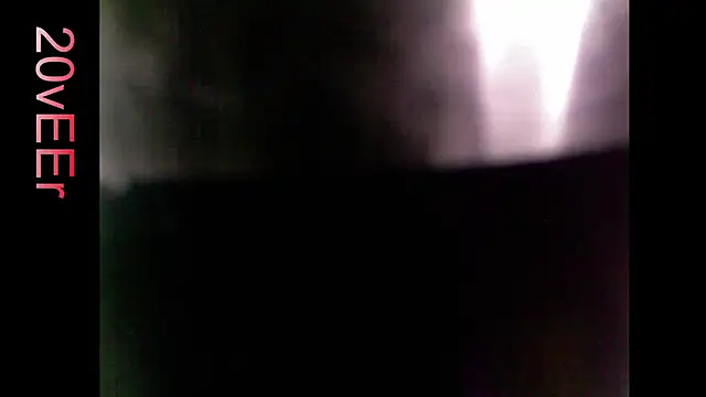 20vEEr online show from October 8, 2025, 6:48 am