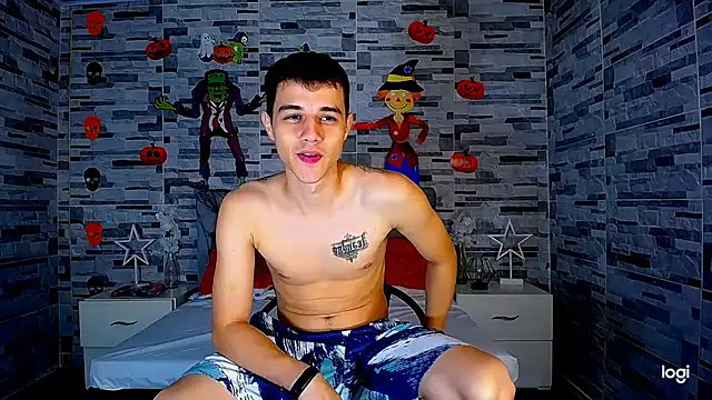 Snapshot of ADAM_HOT chatting on October 8, 2025, 8:53 pm ADAM HOT online show from October 8, 2025, 8:53 pm