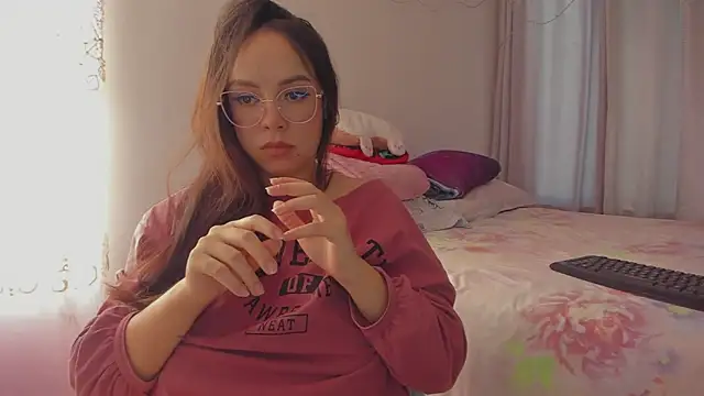 HARLEYNAPIER online show from March 13, 2026, 9:09 pm