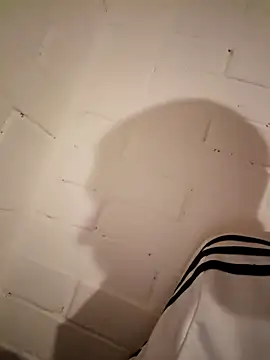 Snapshot of Suggarwhite18CM chatting on October 2, 2025, 5:22 am Suggarwhite18CM online show from October 2, 2025, 5:22 am