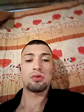 Snapshot of Suggarwhite18CM chatting on November 15, 2025, 11:20 pm Suggarwhite18CM online show from November 15, 2025, 11:20 pm