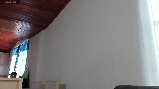 Cuty sexy hot online show from May 3, 2026, 11:47 am