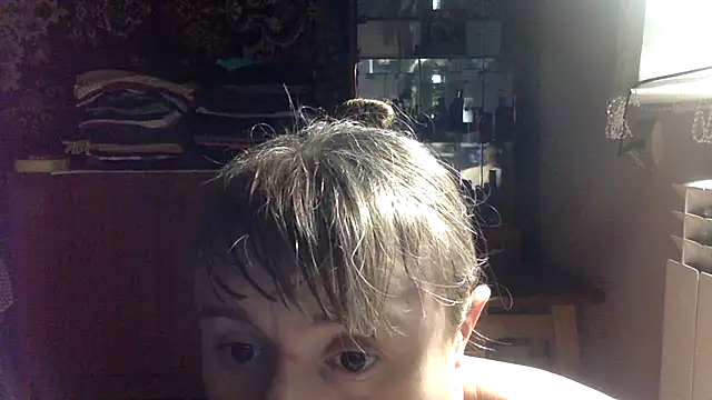 KlavdiaPetrivna online show from February 4, 2026, 12:49 am