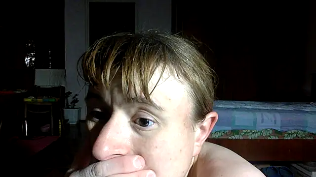 Snapshot of KlavdiaPetrivna chatting on July 9, 2026, 1:39 am KlavdiaPetrivna online show from July 9, 2026, 1:39 am
