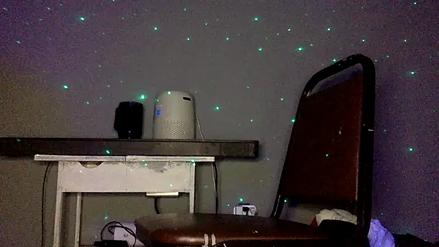 Snapshot of shomeagudtyme chatting on November 8, 2025, 2:42 pm shomeagudtyme online show from November 8, 2025, 2:42 pm