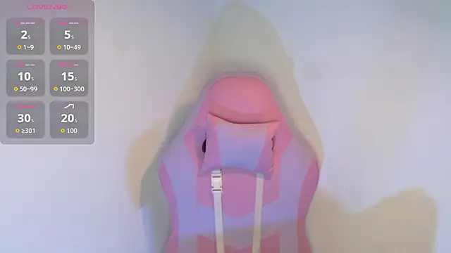 yulissa18 online show from March 21, 2026, 5:50 pm