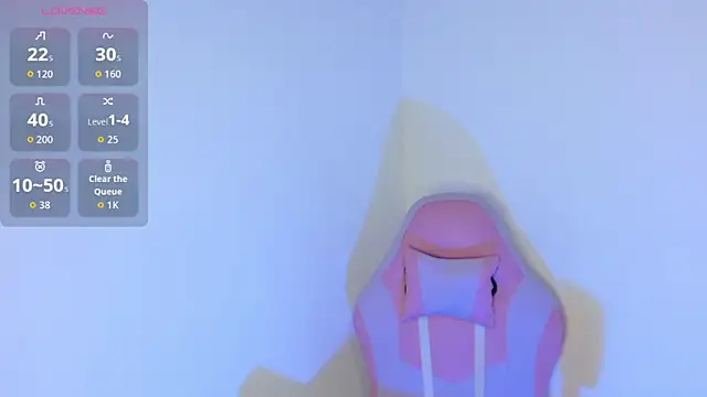 yulissa18 online show from October 7, 2025, 7:26 pm