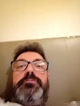 pana1978loco online show from October 3, 2025, 5:31 am