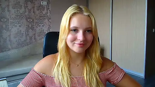 Snapshot of Milka_kiss_ chatting on August 7, 2026, 11:27 am Milka kiss online show from August 7, 2026, 11:27 am