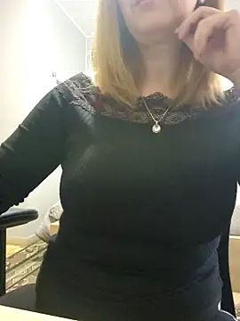 Snapshot of _tasechka_ chatting on December 7, 2024, 9:00 am tasechka online show from December 7, 2024, 9:00 am