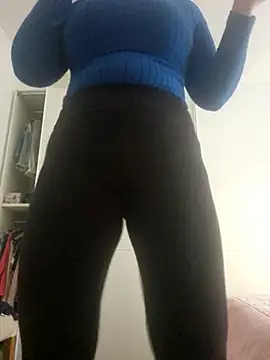 Snapshot of _tasechka_ chatting on February 22, 2025, 10:51 am tasechka online show from February 22, 2025, 10:51 am