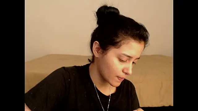 liz-beths online show from February 16, 2026, 11:57 pm