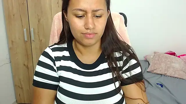 Snapshot of liza_angelis chatting on July 22, 2026, 6:54 pm liza angelis online show from July 22, 2026, 6:54 pm