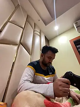 Snapshot of BengaliBabu_Rohan chatting on December 21, 2024, 6:11 pm BengaliBabu Rohan online show from December 21, 2024, 6:11 pm