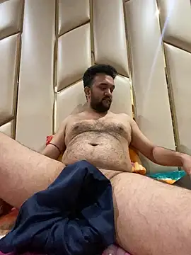 Snapshot of BengaliBabu_Rohan chatting on December 27, 2024, 6:42 pm BengaliBabu Rohan online show from December 27, 2024, 6:42 pm