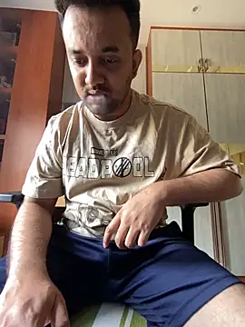 Snapshot of BengaliBabu_Rohan chatting on March 14, 2025, 5:59 am BengaliBabu Rohan online show from March 14, 2025, 5:59 am