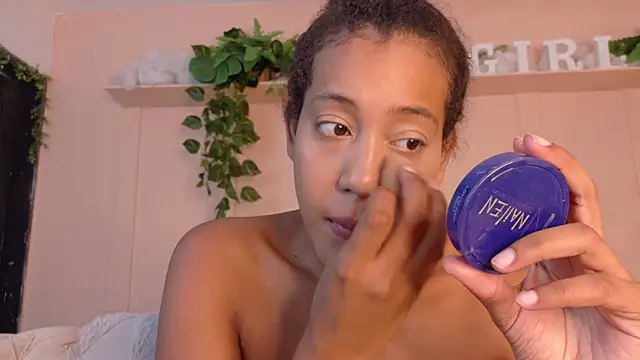 flavia cruz online show from July 19, 2026, 12:24 pm