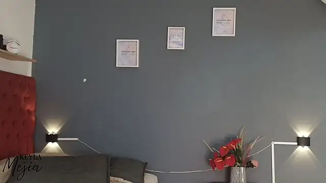 flavia cruz online show from October 25, 2025, 7:14 pm