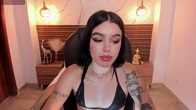 Snapshot of zoee_jackson chatting on July 5, 2026, 8:26 pm zoee jackson online show from July 5, 2026, 8:26 pm