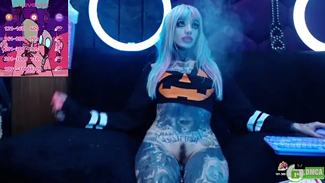 TyphoidMary online show from November 30, 2025, 10:49 am