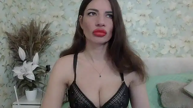 KikoBirds29 online show from March 12, 2026, 5:34 am