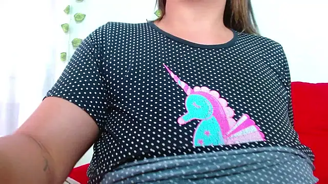 Snapshot of MirandaDream2 chatting on October 7, 2025, 2:18 pm MirandaDream2 online show from October 7, 2025, 2:18 pm