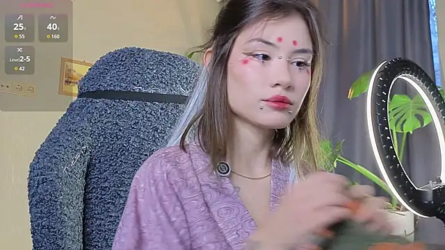 Snapshot of alicekiit chatting on October 31, 2025, 1:41 pm alicekiit online show from October 31, 2025, 1:41 pm