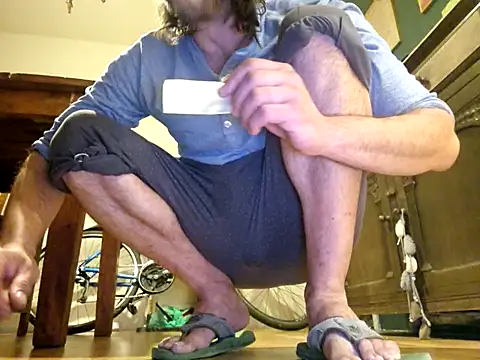 Snapshot of stavroun chatting on September 8, 2025, 10:42 pm stavroun online show from September 8, 2025, 10:42 pm