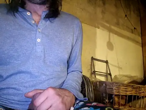 Snapshot of stavroun chatting on October 31, 2025, 2:30 am stavroun online show from October 31, 2025, 2:30 am