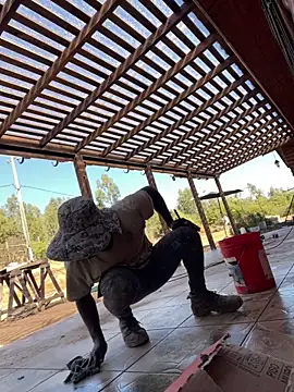 Snapshot of Andricastro chatting on March 4, 2025, 8:05 pm Andricastro online show from March 4, 2025, 8:05 pm