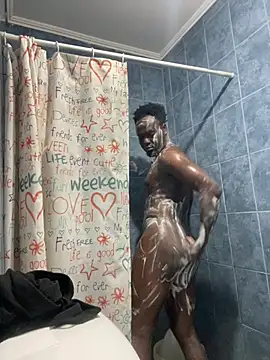 Snapshot of Andricastro chatting on March 5, 2025, 12:16 am Andricastro online show from March 5, 2025, 12:16 am